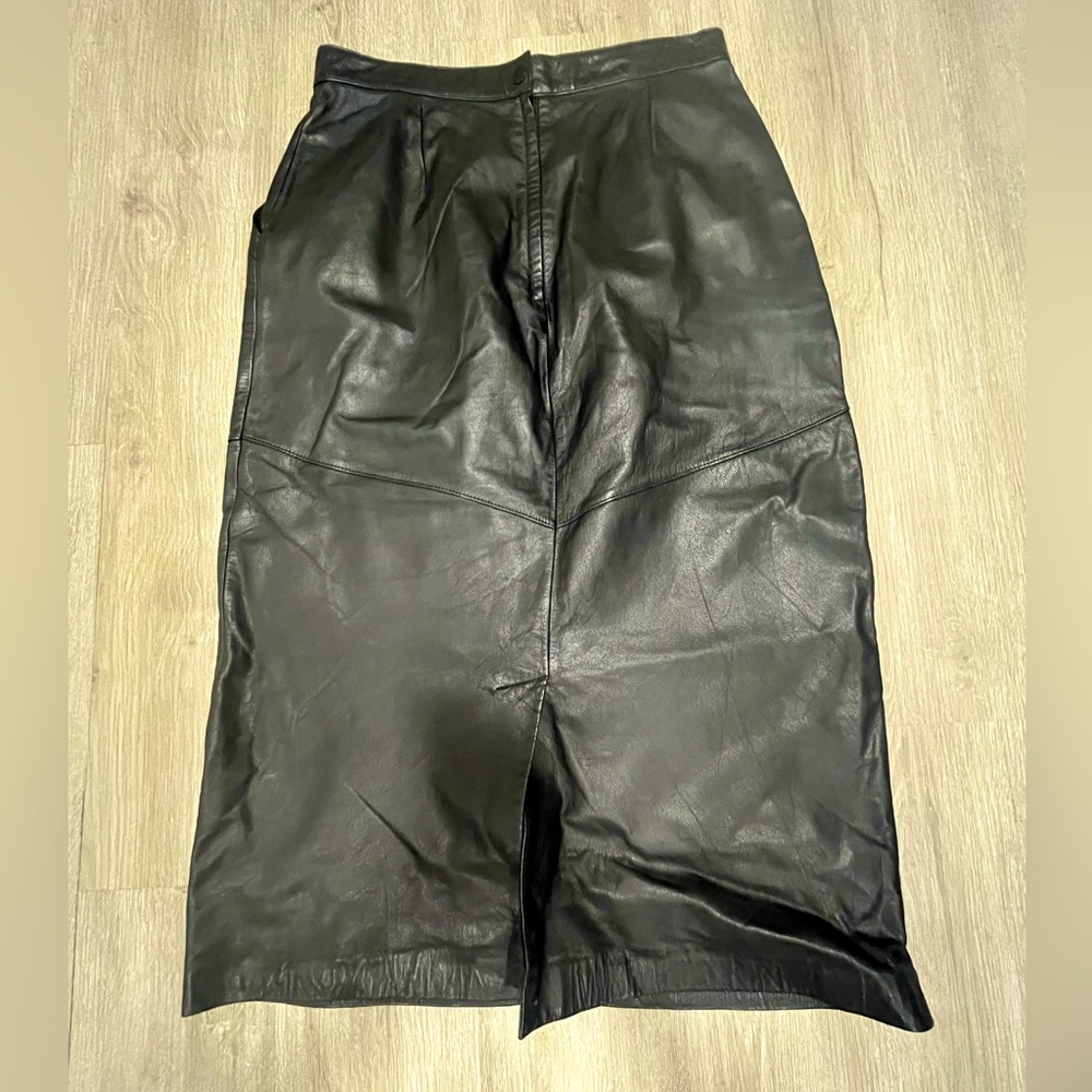 Black Genuine Leather Lord & Taylor midi pencil Skirt size 12